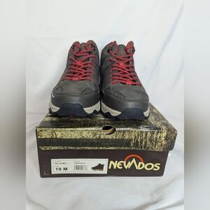 NWT Nevados Women's Hollis Mid Hiking Boots Size 10